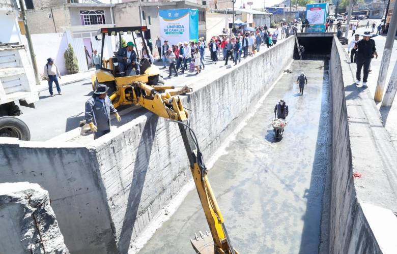 Avanza estrategia hídrica y de desasolve de ríos y canales en Toluca