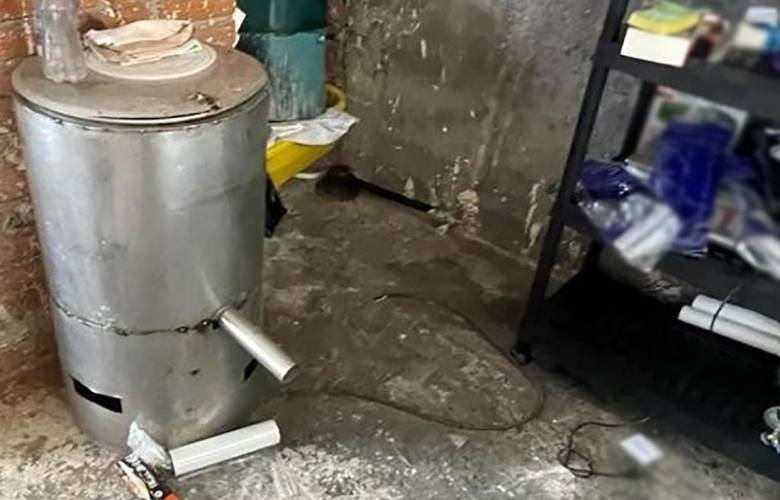 En Michoacán, agentes de seguridad detienen a 2 hombres y aseguran 800 kilos de metanfetaminas 