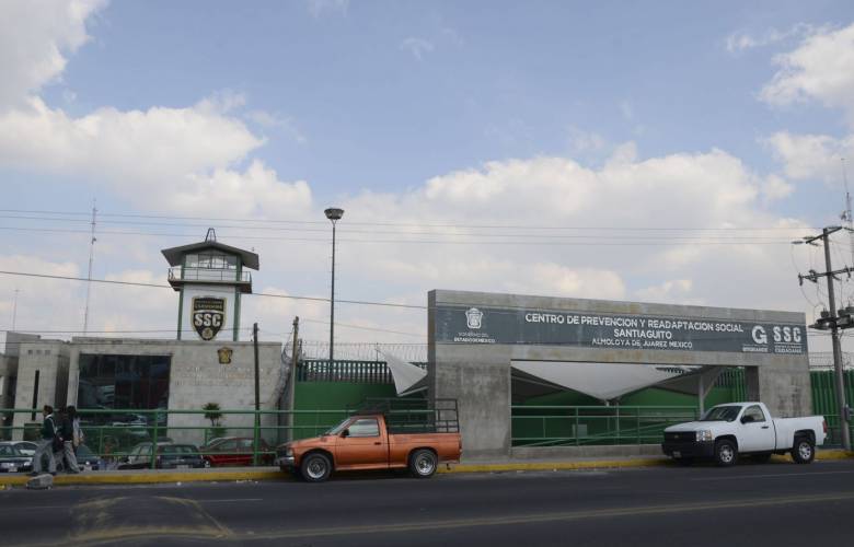 Brinda codhem atención inmediata a tres casos de internos en santiaguito