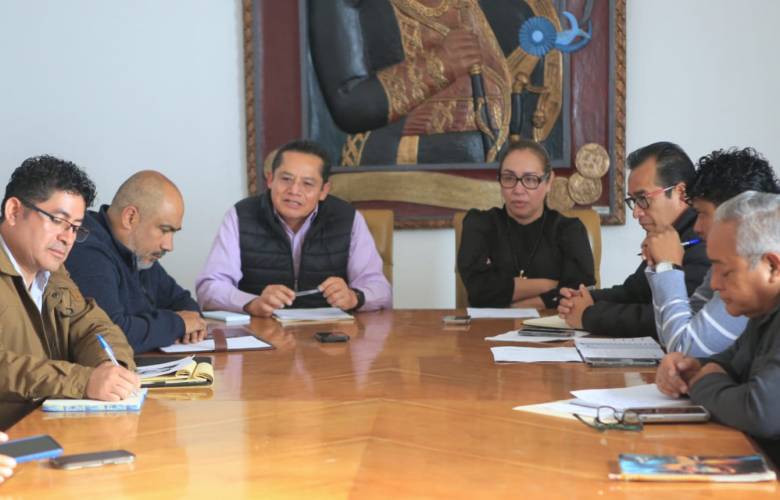 Instala Azucena Cisneros Gabinete del Agua