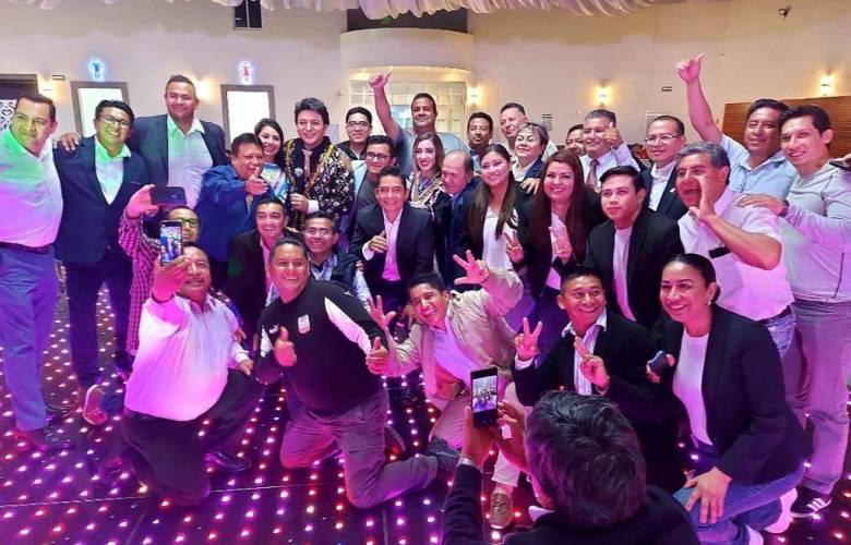 SMSEM celebra el día del padre reconociendo el esfuerzo del magisterio 