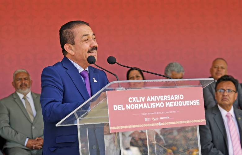 Refrenda EdoMéx respaldo a escuelas normales en su 144 aniversario