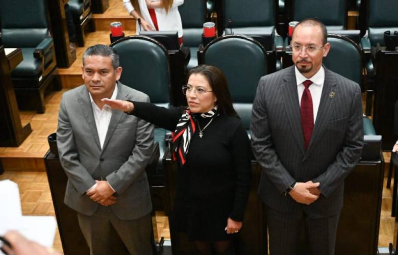 Rindió protesta ante la Legislatura nueva jueza del PJEdomex