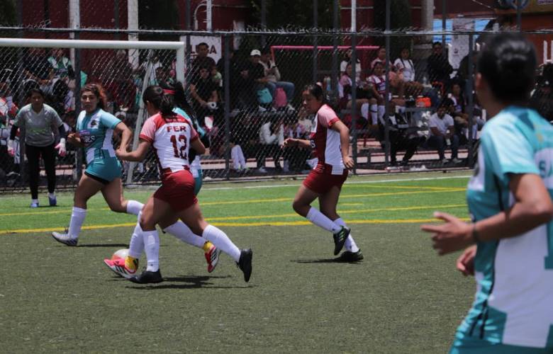 Triunfa equipo femenil de Toluca y representará al Edomex en torneo nacional de futbol