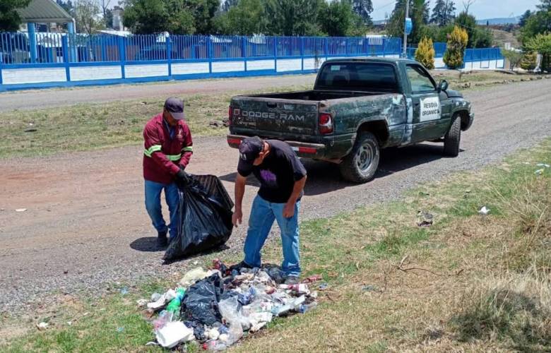Reportan nuevo abandono irregular de basura en Atlacomulco