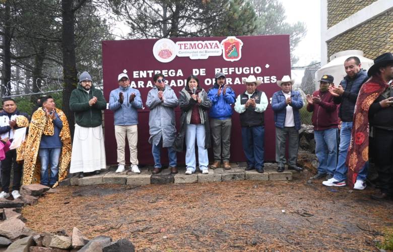 Entrega Temoaya dormitorio para veladores de la torre de vigilancia forestal del Cerro de Catedral