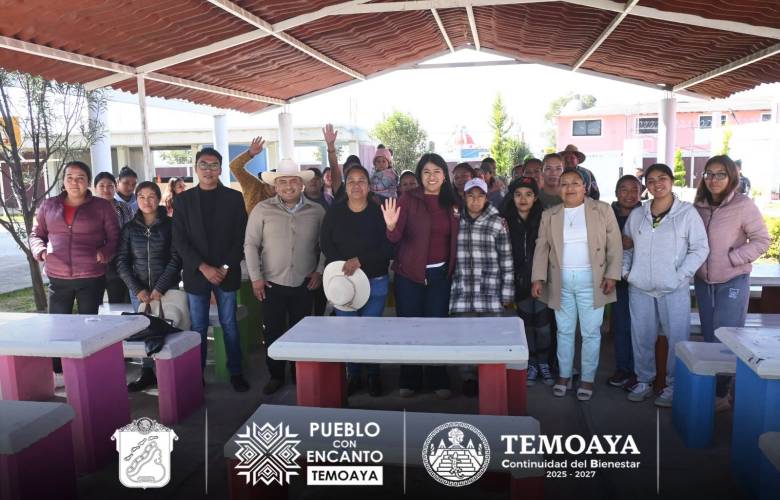 Supervisa Berenice Carrillo rehabilitación de aulas en primaria de Temoaya