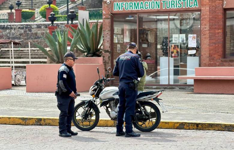 Refuerza Metepec revisión de motociclistas con operativo MotoRatón
