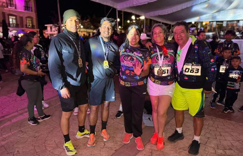 Reúne Temoaya a corredores en la Carrera Atlética Nocturna Neón del Serial 2026