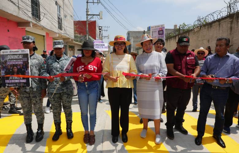 Entrega Azucena Cisneros 13 vialidades pavimentadas en comunidades de Ecatepec