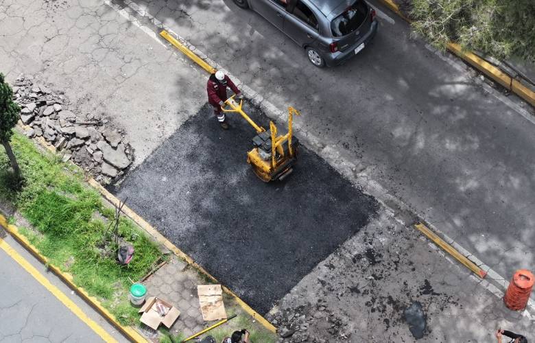Advierte Toluca por trabajos de bacheo y pide tomar vías alternas