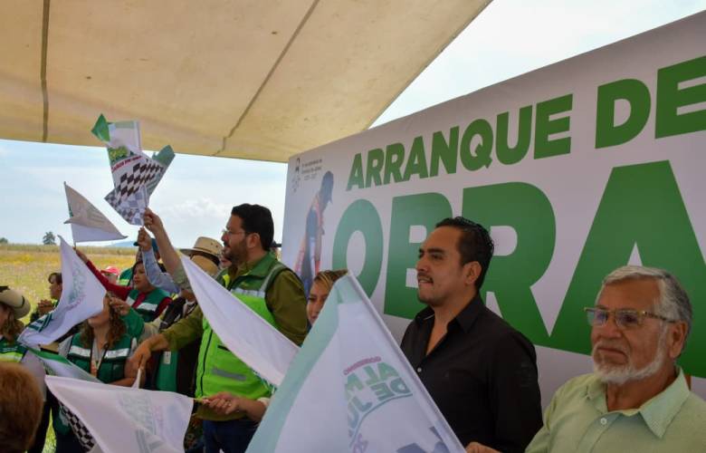 Inicia Almoloya de Juárez construcción de nuevo panteón en San Mateo Tlalchichilpan