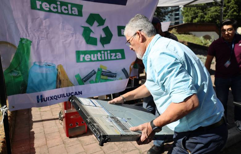 Gobierno de Huixquilucan recolecta media tonelada de residuos electrónicos y plásticos en Lomas de La Herradura