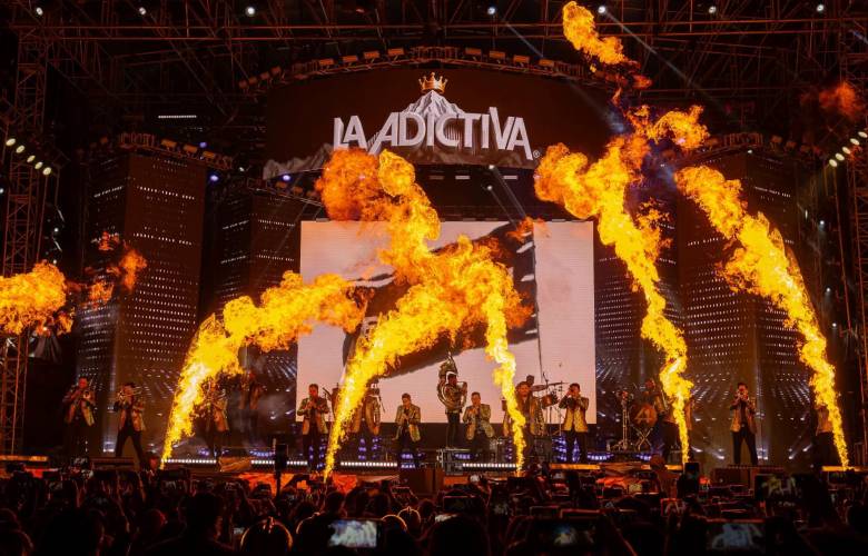 Reúne La Adictiva a más de 45 mil personas en la Feria del Alfeñique 2026