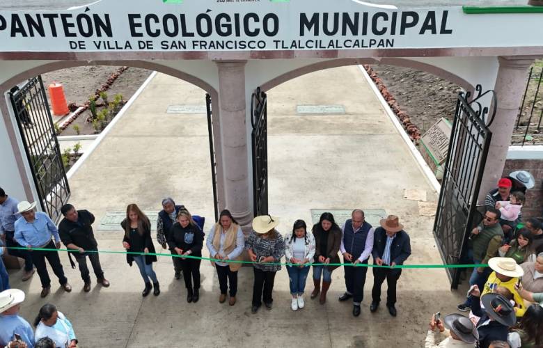 Entrega Almoloya de Juárez nuevo panteón en San Francisco Tlalcilalcalpan