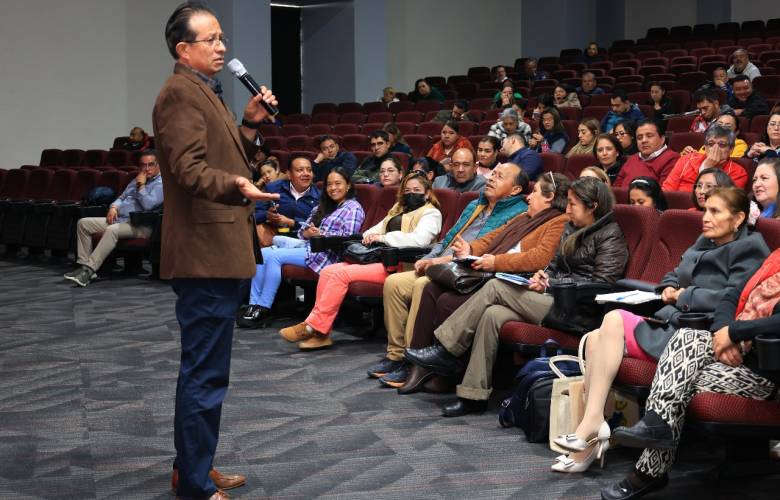 Birnda SMSEM capacitación jurídica a líderes de las mil 53 delegaciones sindicales