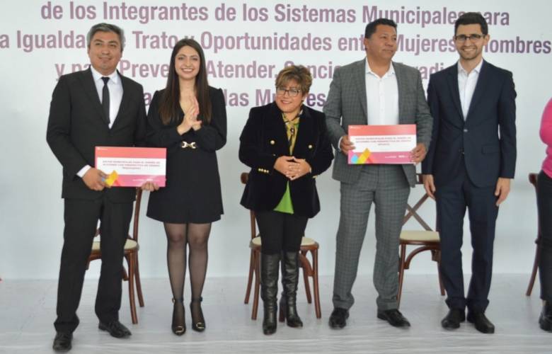 Entrega GEM diagnósticos del Atlas de género a los 125 municipios mexiquenses 
