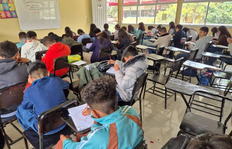 Participan más de 394 mil estudiantes del Edoméx en jornada contra el maltrato y abuso sexual