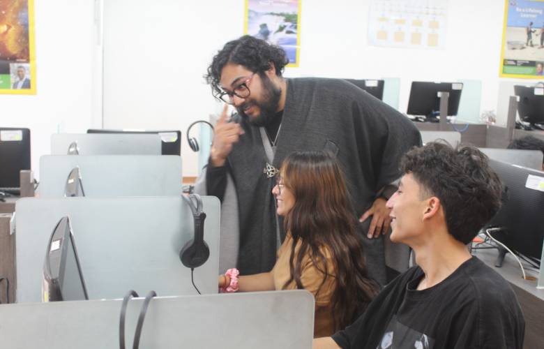 Promueve Edoméx carreras con modelo bilingüe e internacional para fortalecer la formación profesional
