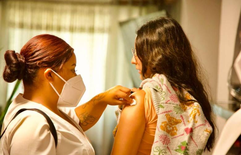 Refuerza EdoMéx atención a población afectada por lluvias en Tlalnepantla con más de mil 300 acciones de salud