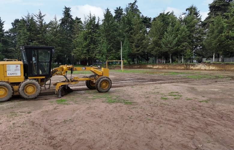 Rehabilita Gobierno del Edomex ocho canchas de futbol en comunidades rurales