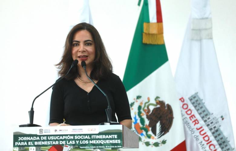 Entregan títulos de propiedad a 600 familias mexiquenses mediante jornada de usucapión en Tepotzotlán