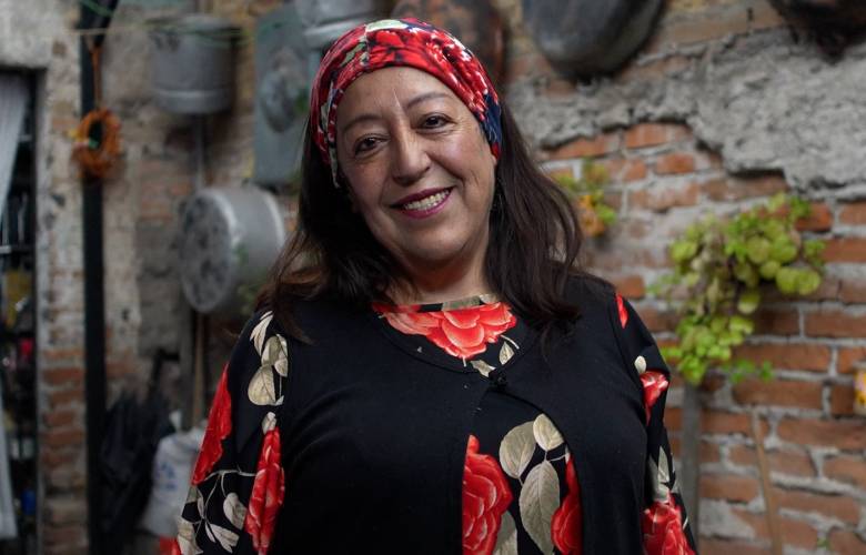 Recupera Elida la confianza tras recibir una peluca oncológica del Trenzatón en el EdoMéx