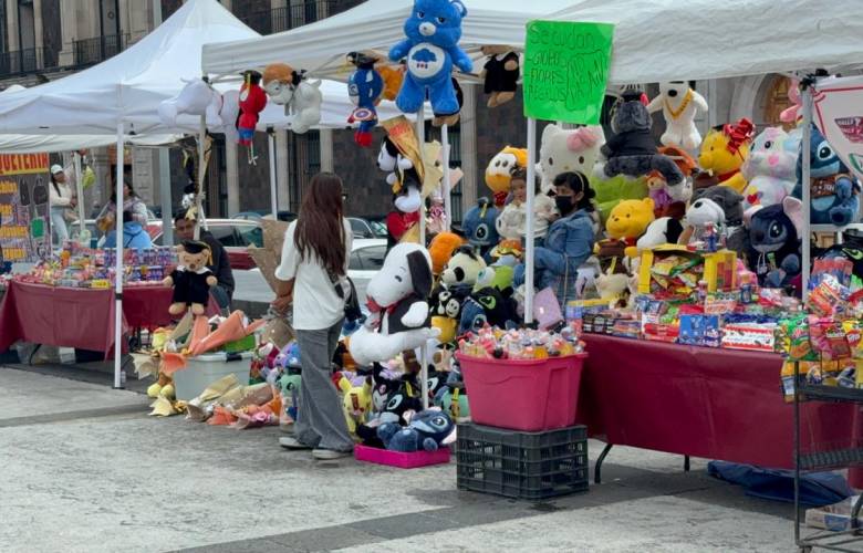 Proyectan aumento en ventas del comercio mexiquense por temporada de graduaciones