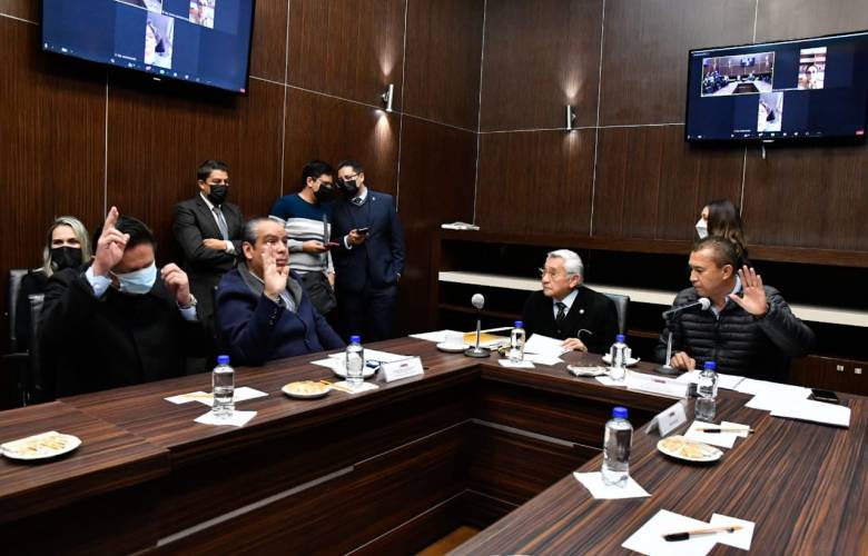 Eliminarán delito de ultraje en Edomex