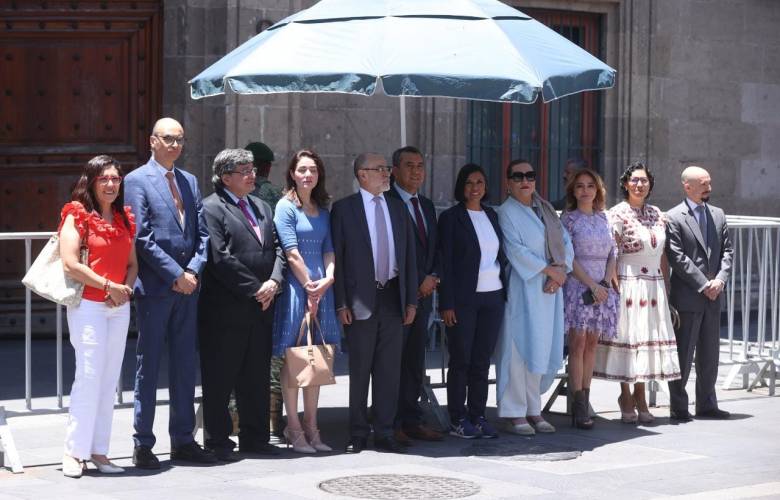 Positiva la reunión entre el Presidente y los consejeros del INE