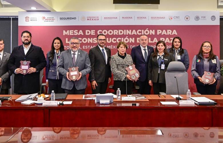 Reitera Gobernadora Delfina Gómez acciones coordinadas y trabajo cercano para atender a los habitantes de Texcaltitlán