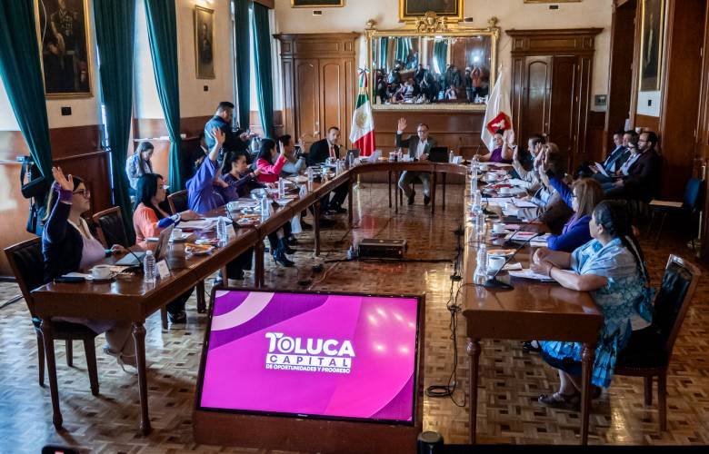 Aprueba Cabildo de Toluca regularización de los mercados municipales