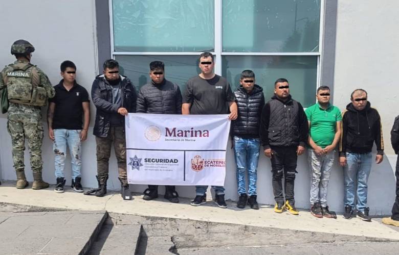 Policía de Ecatepec y Marina detienen a integrantes de Los 300 por extorsión