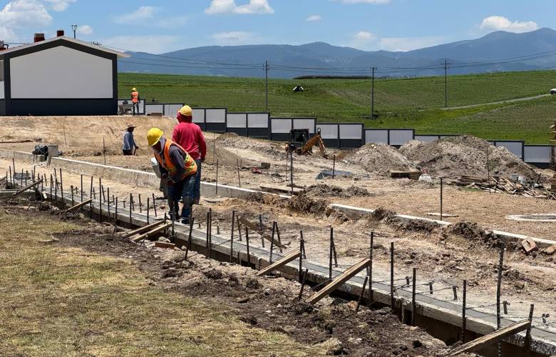 Supervisa alcaldesa de Temoaya avance de cuartel de la Guardia Nacional