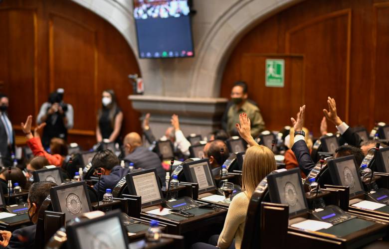 Denuncia Congreso evasión de impuestos ambientales