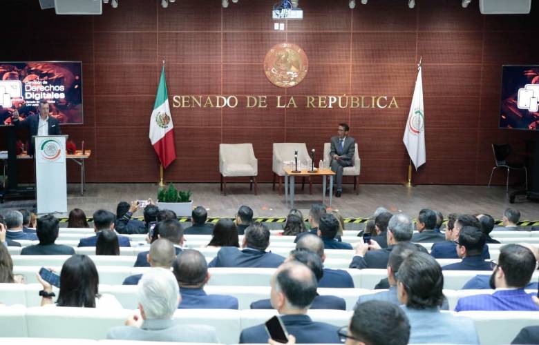 Reconoce Senado a Gobierno del EdoMéx por plataforma que agiliza trasplantes