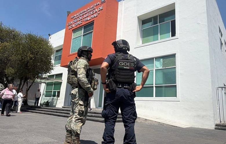 Trasladan a 10 detenidos al penal de Chiconautla por presunta privación ilegal de la libertad