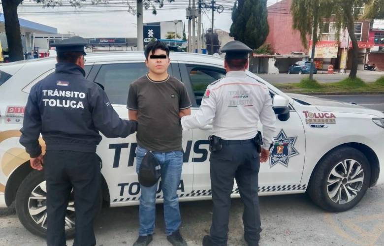 Capturan a presunto “motoratón” tras robo de celular en Toluca