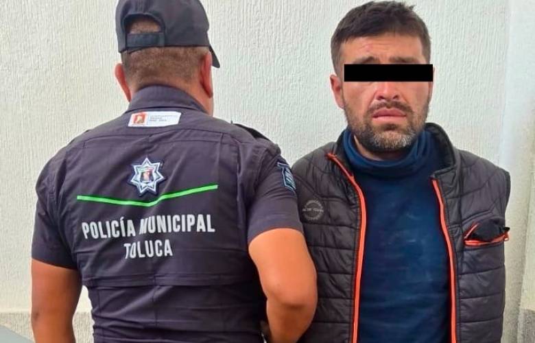 Captura Policía de Toluca a presunto “motorratón” con apoyo de patrullas inteligentes