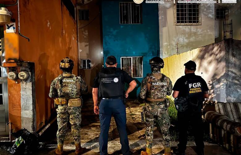 MARINA, SSPC y FGR rescatan a tres personas privadas de la libertad