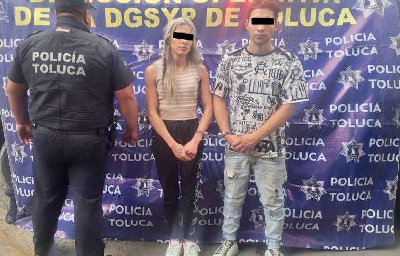 Recupera Policía de Toluca tres vehículos robados y detiene a cuatro personas