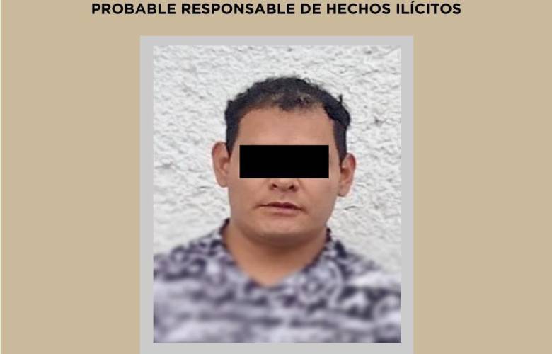 Policías estatales recuperan vehículo robado y detienen a su conductor en San Mateo Atenco