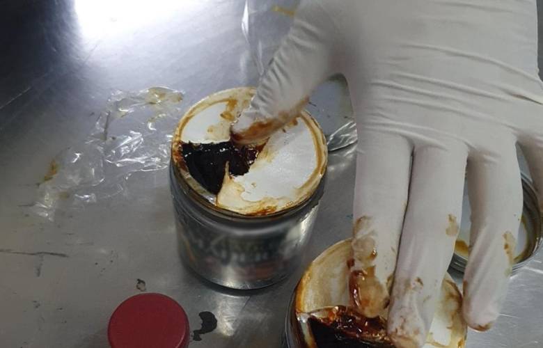 Aseguran Marina y ANAM casi un kilo de extracto de ayahuasca en el AICM