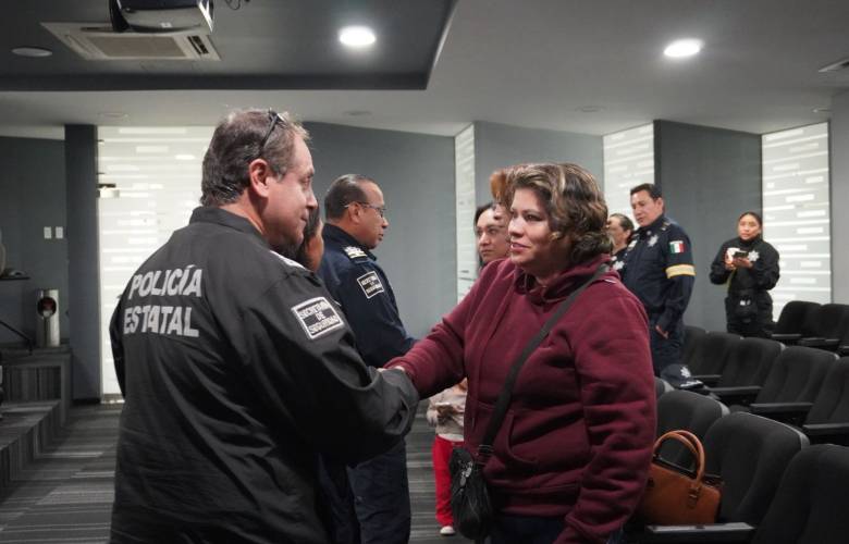 Reconoce SSEM a familias de policías fallecidos en cumplimiento de su deber