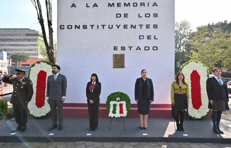 Rinde Martha Camacho homenaje a las Constituciones de 1857 y 1917