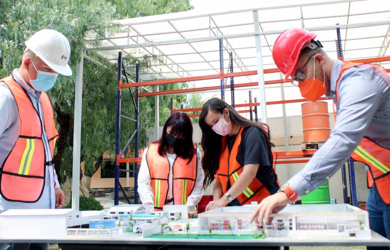 Recibe Tecnológico de C. Izcalli aspirantes a estudiar Ingenierías y Contaduria 