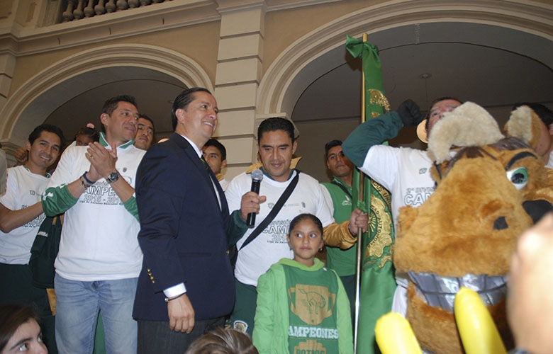 Uaem no venderá franquicia de potros: jorge olvera