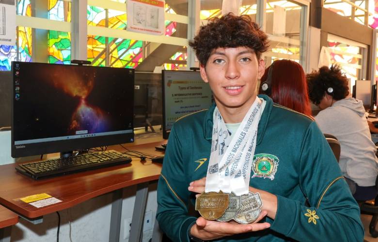 Conquista estudiante de UAEMéx dos oros y una plata en natación universitaria nacional