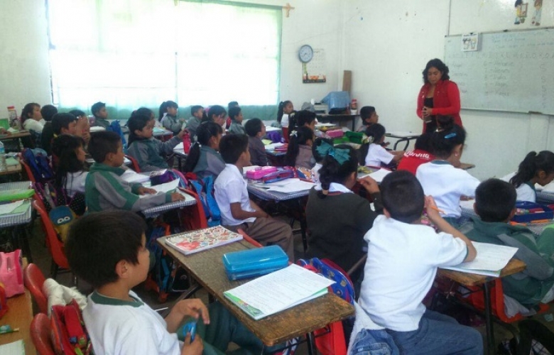 Invita toluca a las escuelas a donar material escolar para reutilizarlo