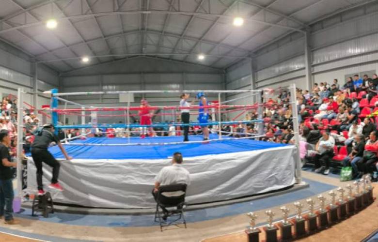 Tianguistenco impulsa el deporte entre la juventud con función de Box Amateur Olímpico